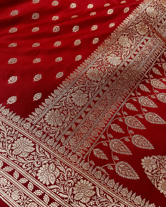 Bride red Mashru Silk Saree Showcases Subtle Booti Weaving – MS12