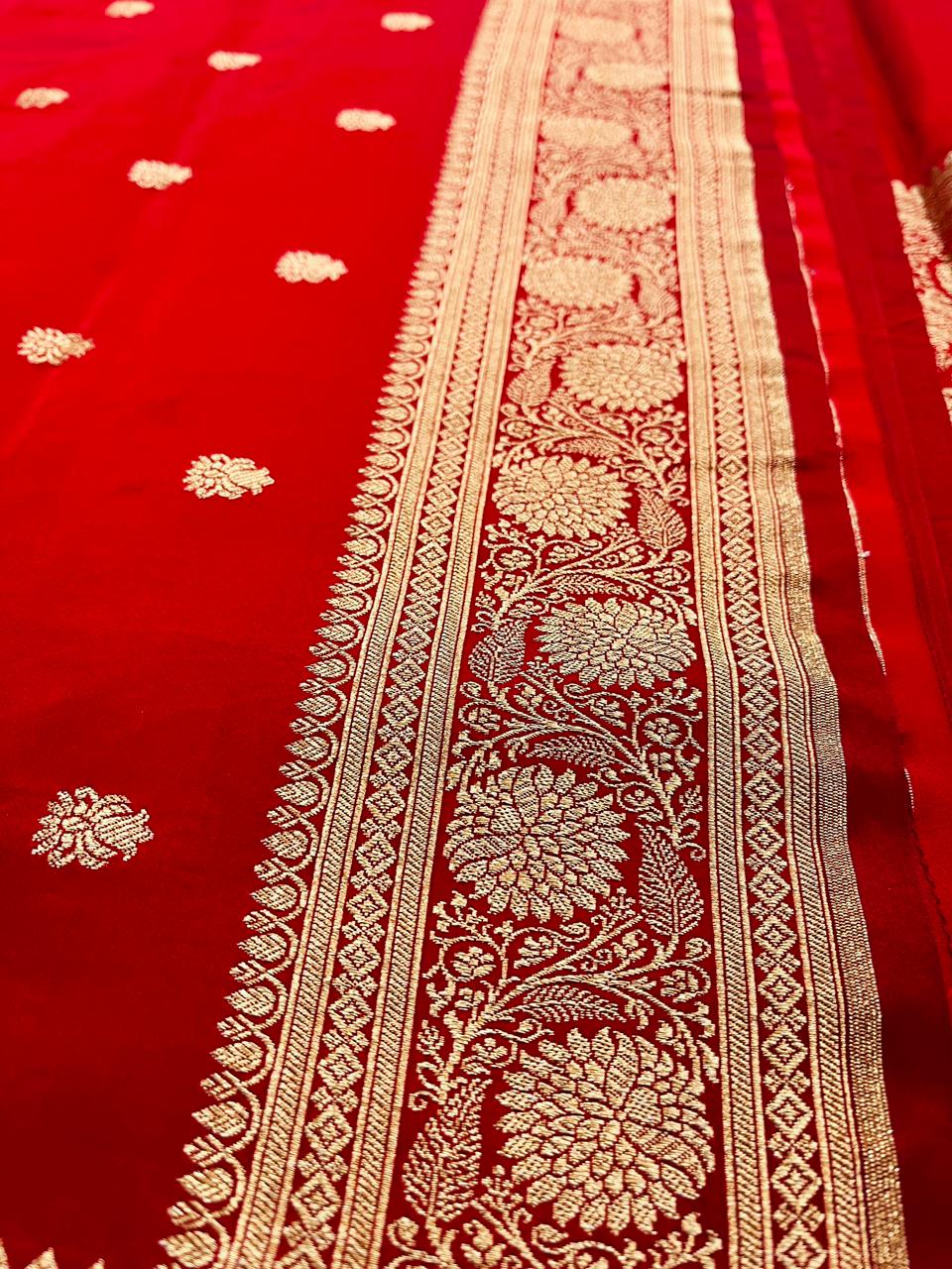 Banarasi Bridal Red Mashru Silk Saree with Majestic Booti Craftsmanship – MS08