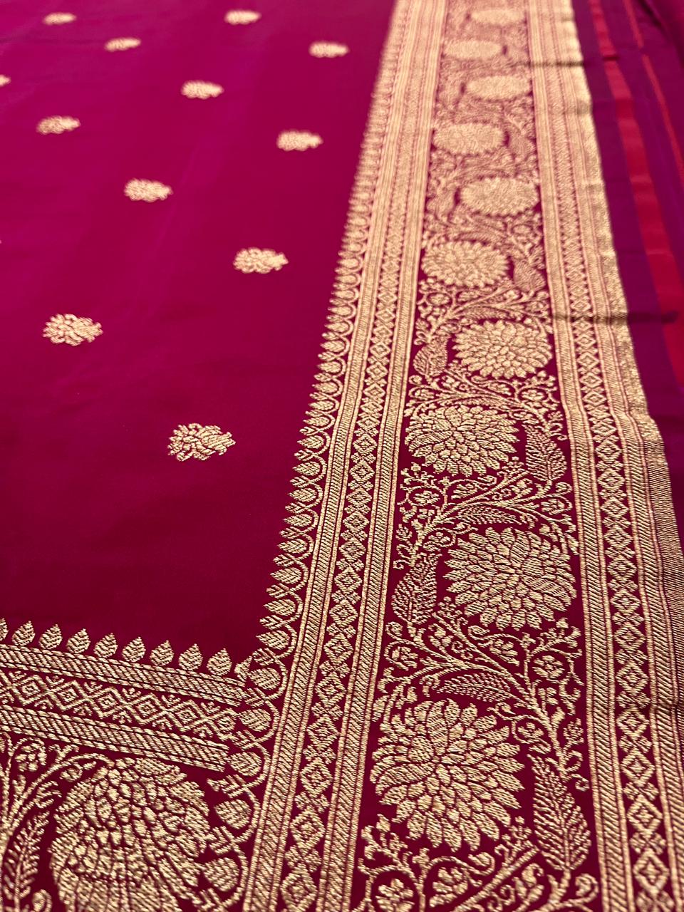 Shade Pink Mashru Silk Saree Featuring Delicately Woven Booti Patterns – MS10