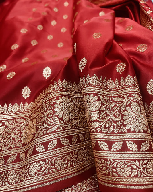 Bride red Mashru Silk Saree Showcases Subtle Booti Weaving – MS12