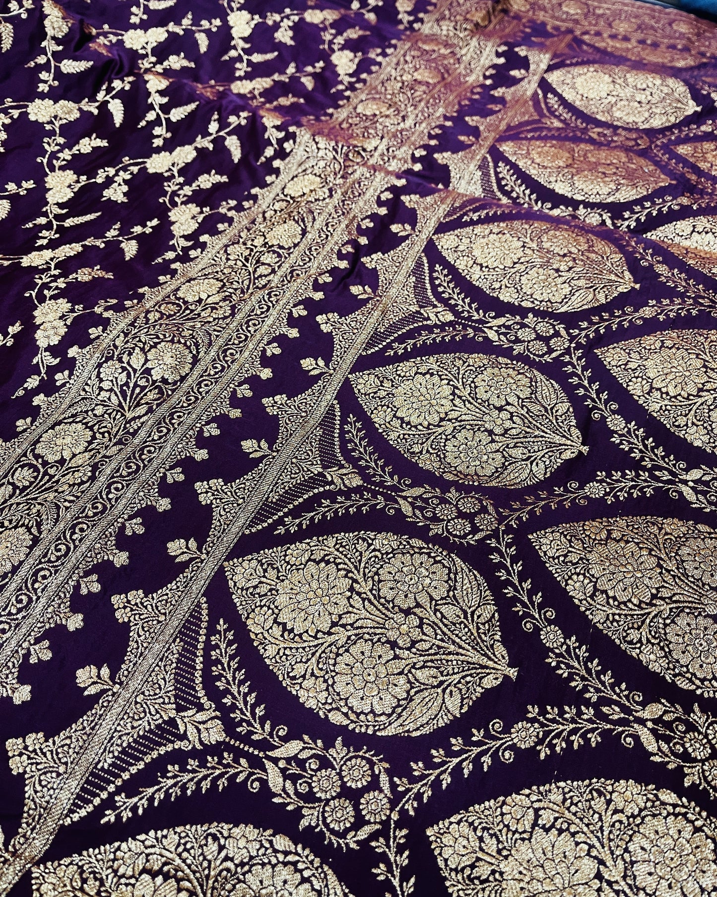 French Wine Dual Shade Mashru Silk Saree Showcases Subtle Jaal Weaving – MS14