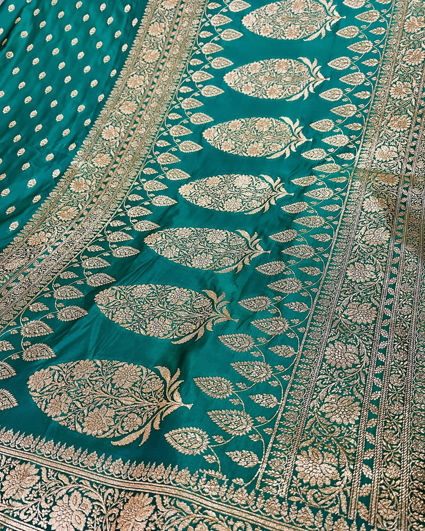 Sea Green Shade Mashru Silk Saree Showcases Subtle buti Weaving – MS17