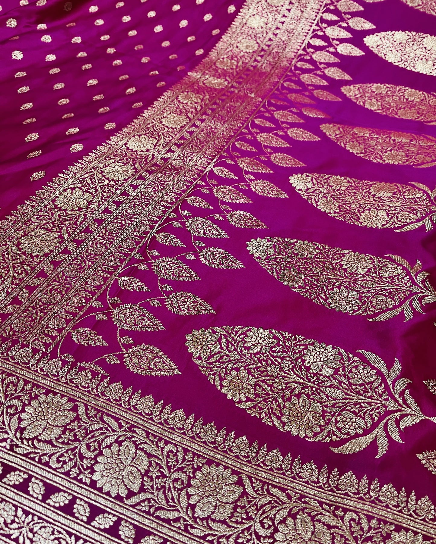 Pretty Pink Shade Mashru Silk Saree Showcases Subtle buti Weaving – MS15