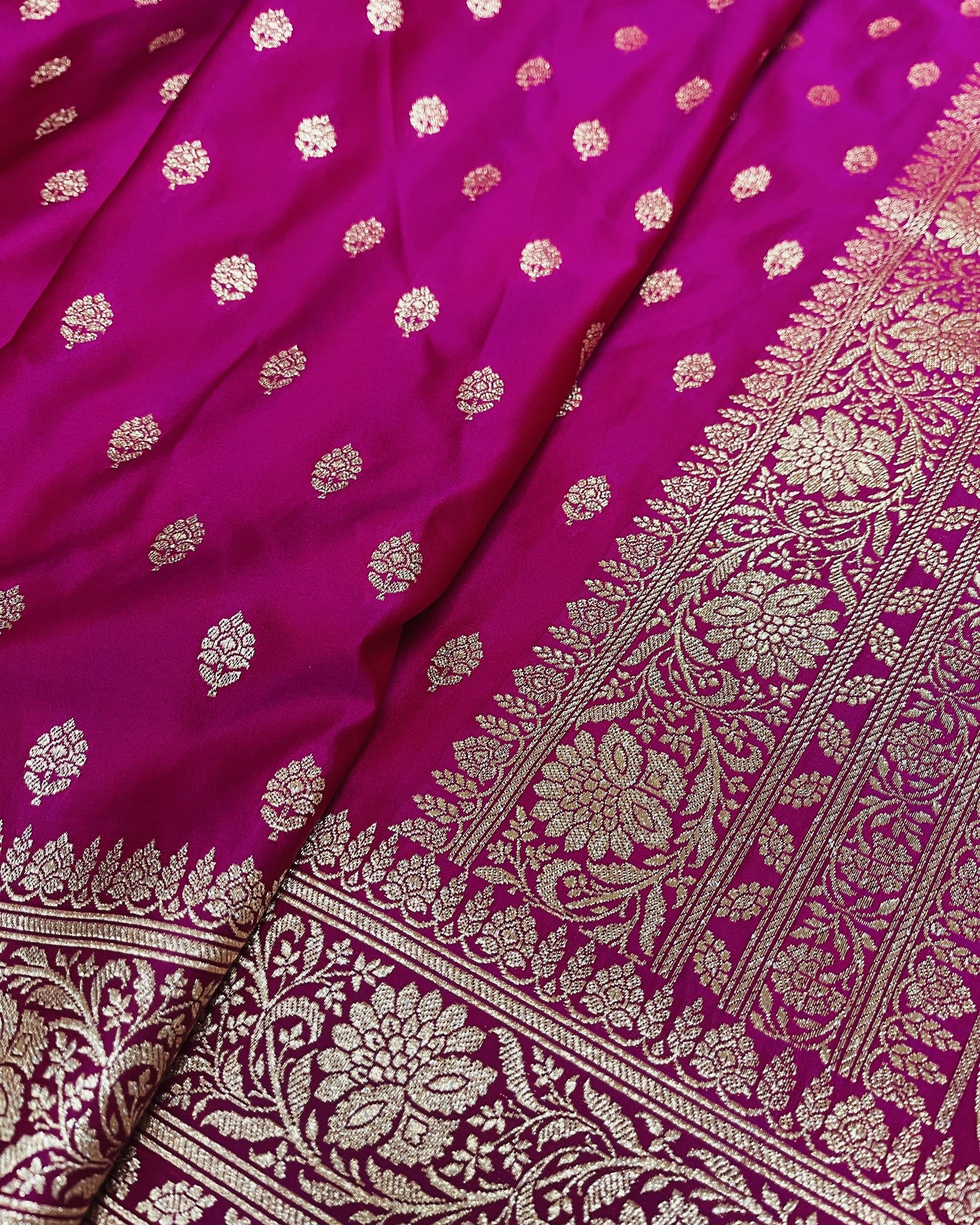 Pretty Pink Shade Mashru Silk Saree Showcases Subtle buti Weaving – MS15