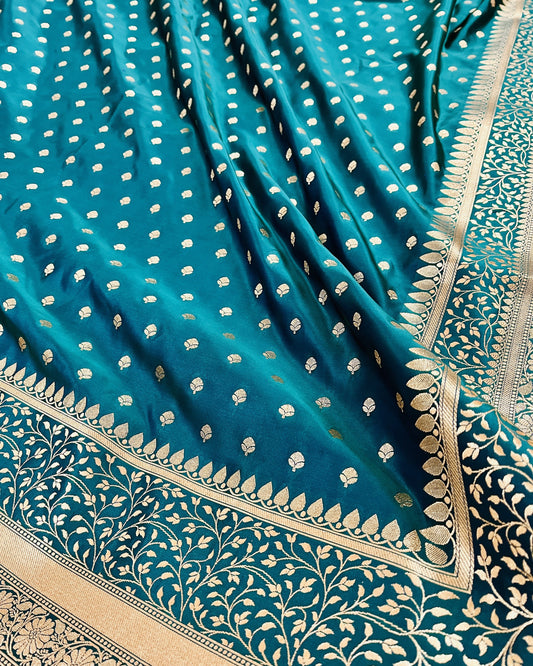 Leaf Green Shade Mashru Silk Saree Showcases Subtle buti Weaving – MS16