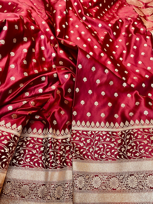 Space Red Shade Mashru Silk Saree Showcases Subtle buti Weaving – MS19