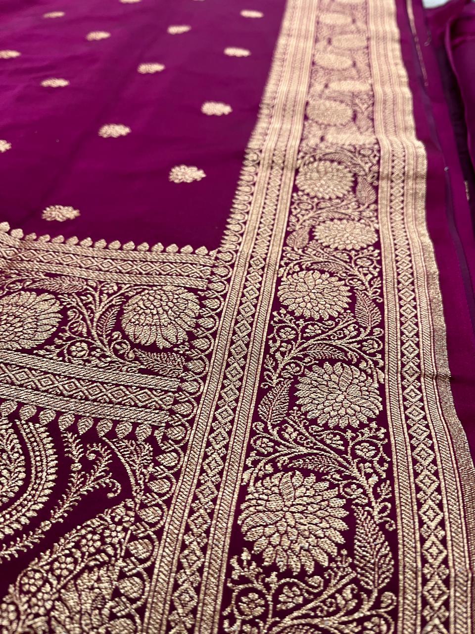 Regal Wine Mashru Silk Saree Highlighted with Delicate Booti Patterns – MS06