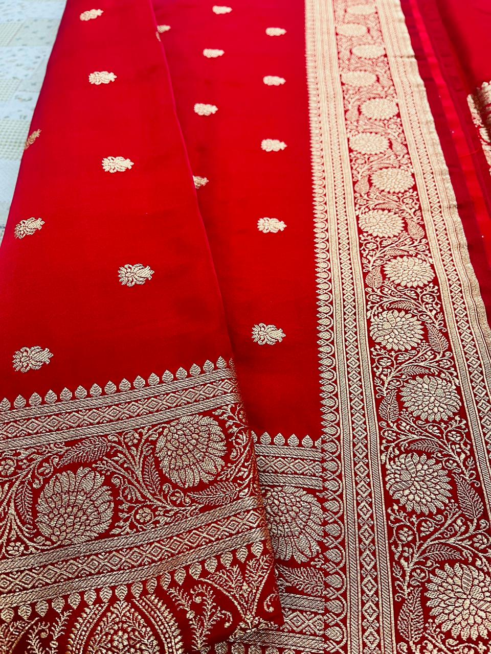 Banarasi Bridal Red Mashru Silk Saree with Majestic Booti Craftsmanship – MS08