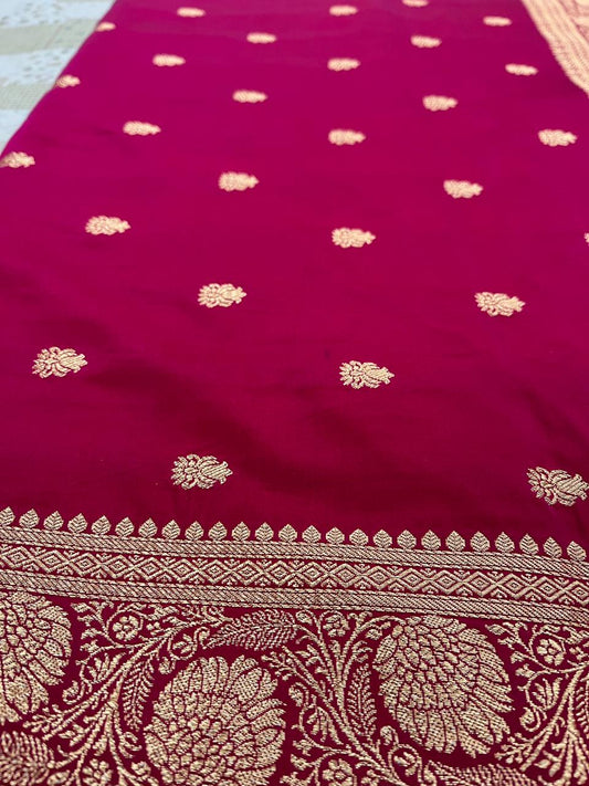 Shade Pink Mashru Silk Saree Featuring Delicately Woven Booti Patterns – MS10