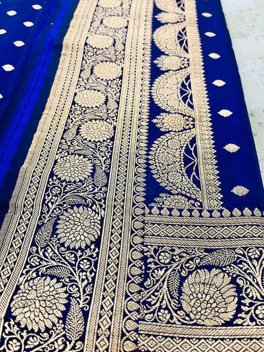 Banarasi Navy Blue Mashru Silk Saree with Classic Woven Booti Accents – MS02